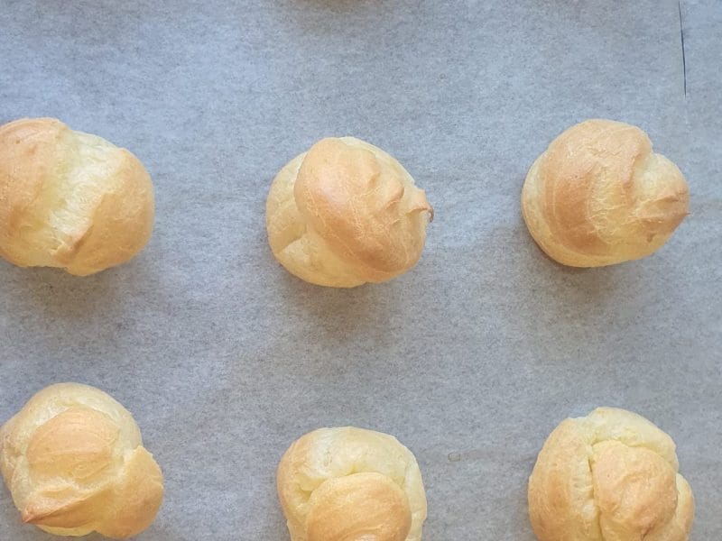 Cliquez pour zoomer ! Choux craquelin fraises chantilly Thermomix par victoria_35