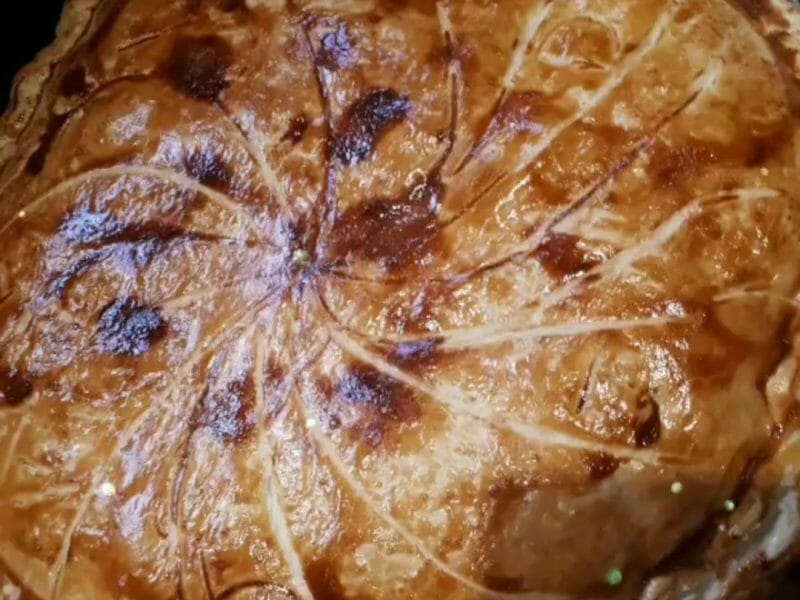 Cliquez pour zoomer ! Galette des rois à la frangipane Thermomix par karen0811