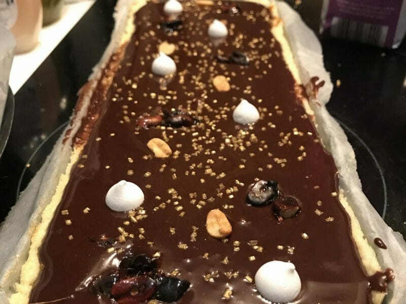 Cliquez pour zoomer ! Tarte au chocolat et cacahuètes caramélisées Thermomix par adel_4