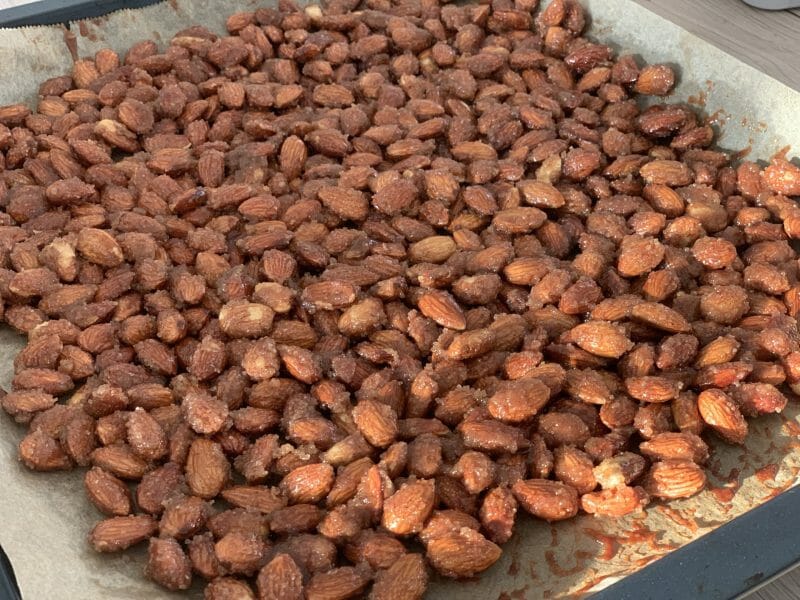 Cliquez pour zoomer ! Amandes grillées à la cannelle et au miel Thermomix par lilirego