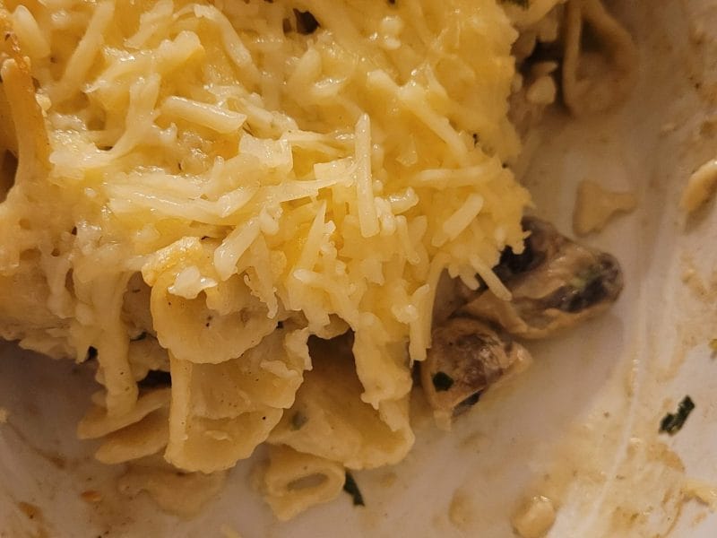 Cliquez pour zoomer ! Gratin de pennes aux champignons Thermomix par chris972
