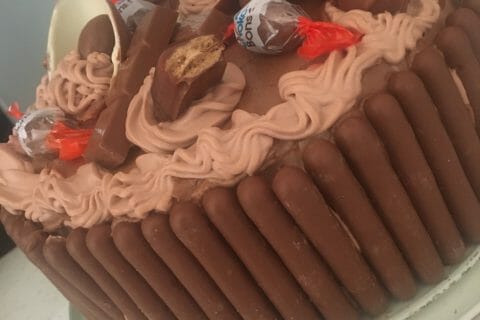 Cliquez pour zoomer ! Layer cake Kinder Bueno Thermomix par madamerosa