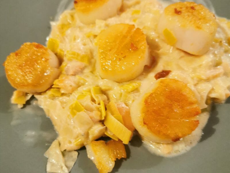 Cliquez pour zoomer ! Saint Jacques aux poireaux Thermomix par Mabzr