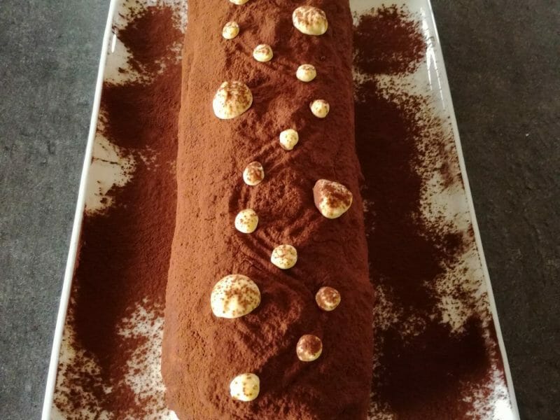 Cliquez pour zoomer ! Bûche Tiramisu Thermomix par Laurence44