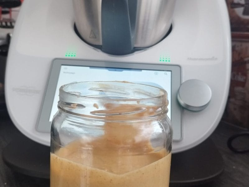 Cliquez pour zoomer ! Pâte à tartiner Kinder Bueno Thermomix par samleen85