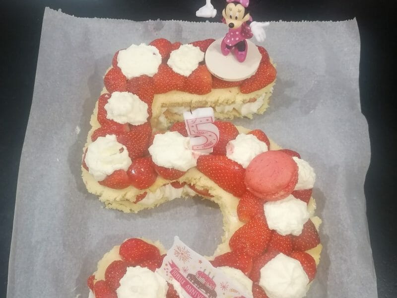 Cliquez pour zoomer ! Fraisier roulé Thermomix par vaness2307