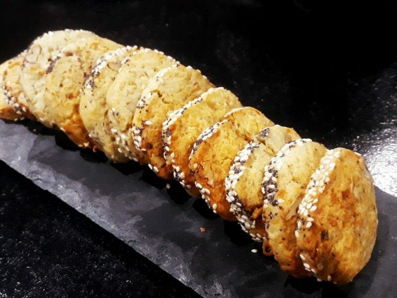 Cliquez pour zoomer ! Cookies noix et roquefort Thermomix par Lesfillescuisinent