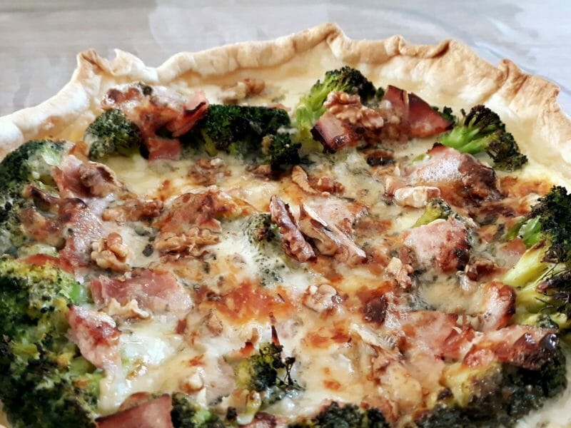 Cliquez pour zoomer ! Tarte aux brocolis et roquefort Thermomix par Lesfillescuisinent