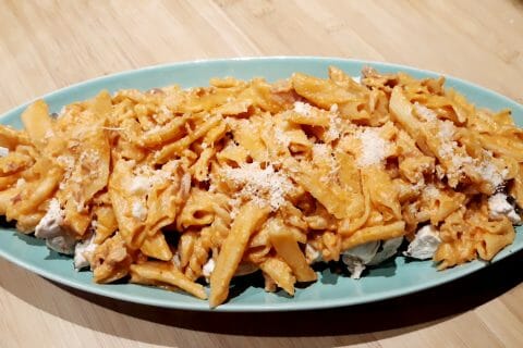 Cliquez pour zoomer ! Pennes au poulet, tomates et champignons Thermomix par Lesfillescuisinent