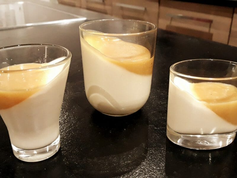 Cliquez pour zoomer ! Panna cotta caramel beurre salé Thermomix par Lesfillescuisinent