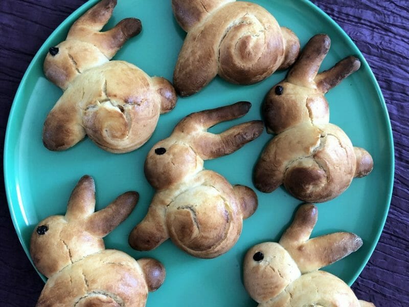 Cliquez pour zoomer ! Brioches lapin de Pâques Thermomix par Clo53