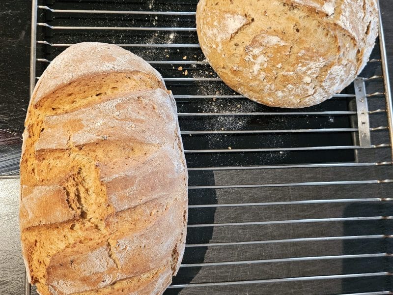 Cliquez pour zoomer ! Pain Cocotte Thermomix par Valou974