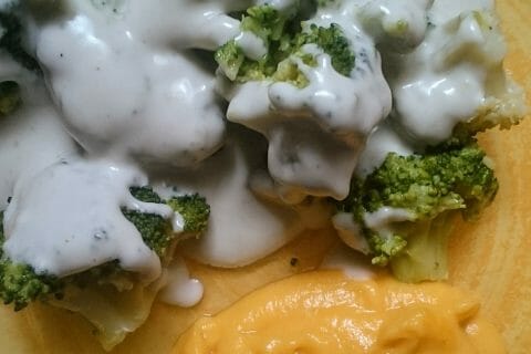 Cliquez pour zoomer ! Brocolis sauce roquefort au Thermomix