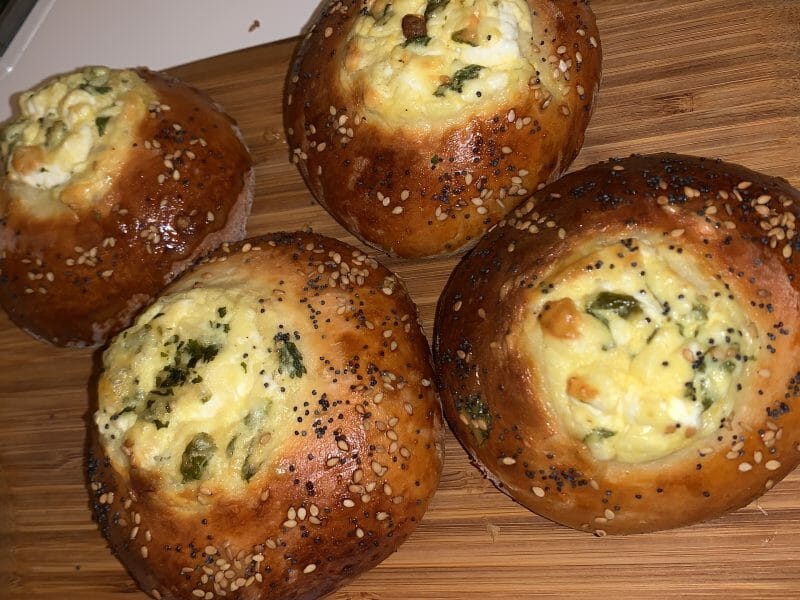 Cliquez pour zoomer ! Poğaça – Petits pains Turcs à la Feta Thermomix par yasminekh