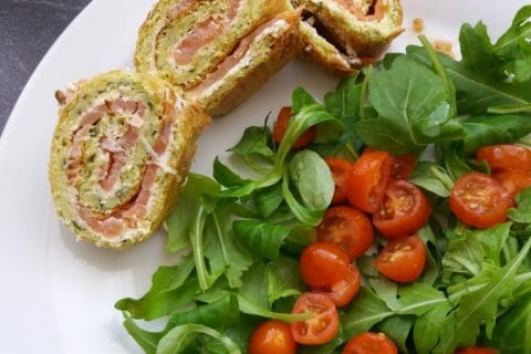 Cliquez pour zoomer ! Roulé aux courgettes et au saumon fumé Thermomix par Plopinou