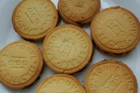 Cliquez pour zoomer ! Sablés à la confiture au Thermomix