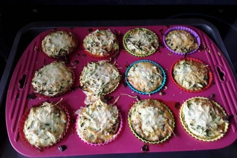 Cliquez pour zoomer ! Mini frittatas à la courgette et chèvre au Thermomix