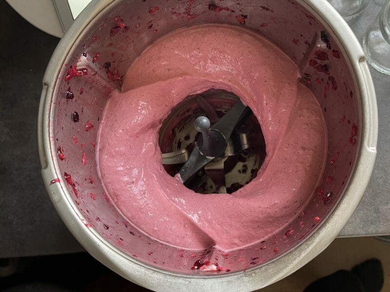 Cliquez pour zoomer ! Mousse de fraises Thermomix par justinebernadat