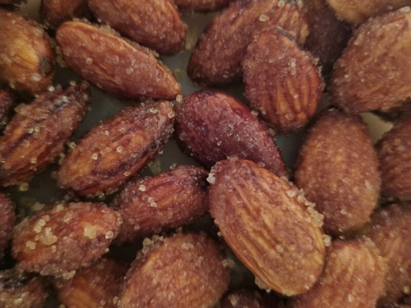 Cliquez pour zoomer ! Amandes grillées à la cannelle et au miel Thermomix par sarah_312