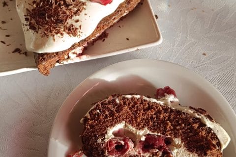 Cliquez pour zoomer ! Bûche forêt noire Thermomix par bribri63