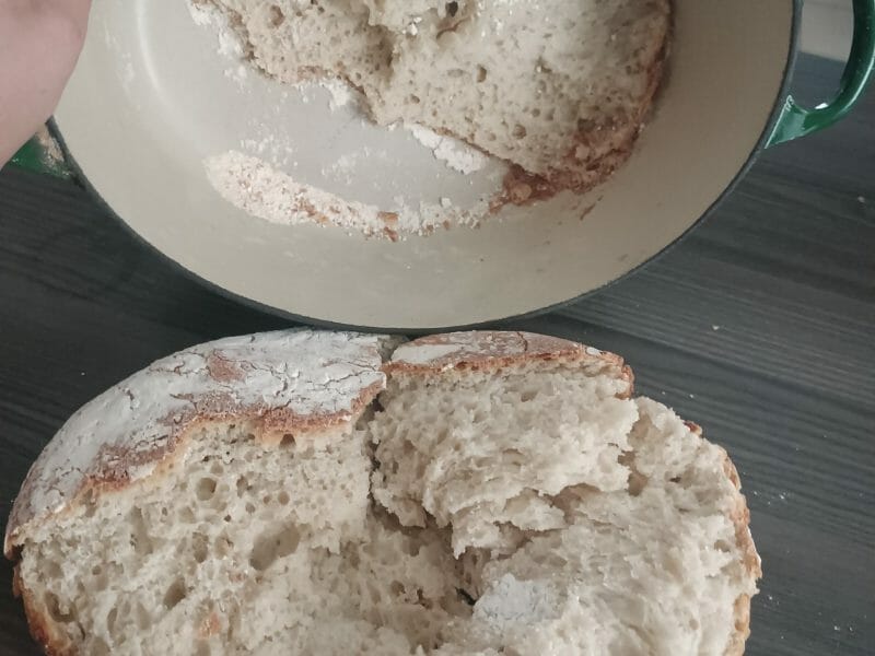 Cliquez pour zoomer ! Pain d’épeautre en cocotte Thermomix par lolotte32100