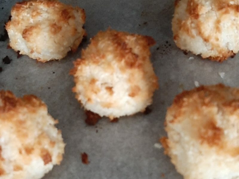 Cliquez pour zoomer ! Rocher coco (Congolais) Thermomix par Angéline13