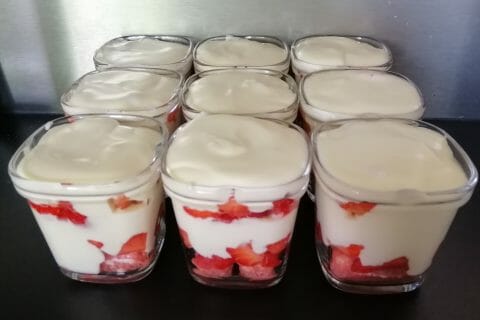 Cliquez pour zoomer ! Délices fraises et chocolat blanc au Thermomix