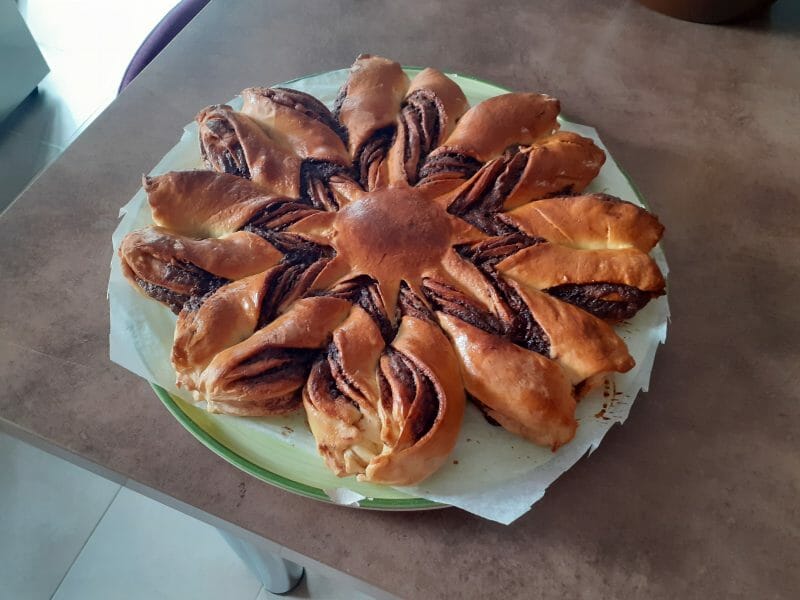 Cliquez pour zoomer ! Brioche étoilée au Nutella Thermomix par laetitia_400