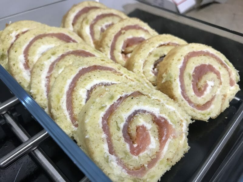 Cliquez pour zoomer ! Roulé aux courgettes et au saumon fumé Thermomix par morgane