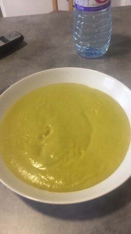Cliquez pour zoomer ! Velouté de petits pois Thermomix par Agathe_Eric_Paul
