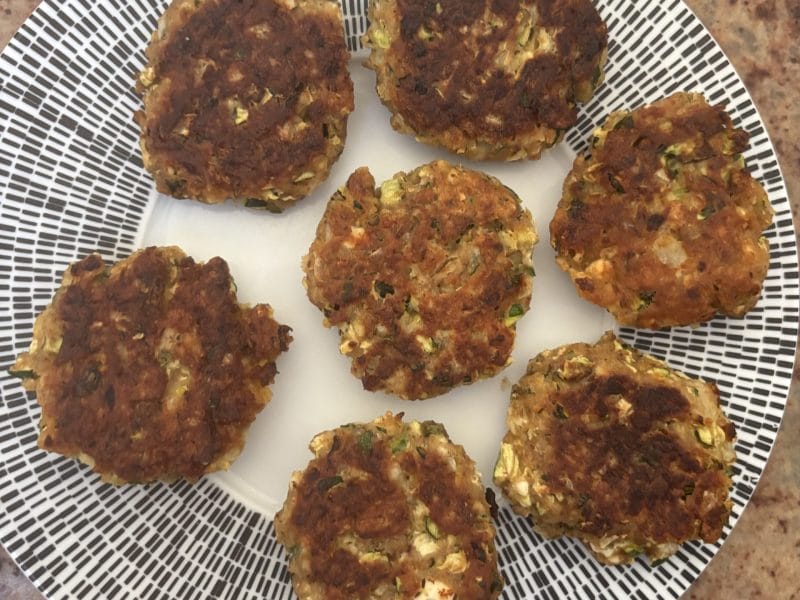 Cliquez pour zoomer ! Galettes de courgettes grecques Thermomix par jacanilu84