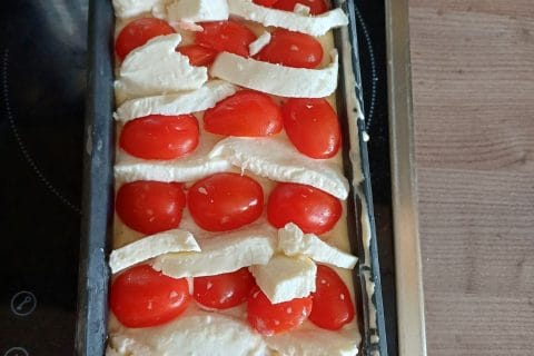 Cliquez pour zoomer ! Cake tomates mozzarella et lardons Thermomix par tycouet