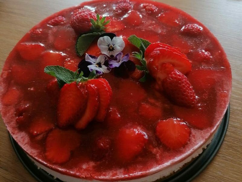 Cliquez pour zoomer ! Bavarois aux fraises Thermomix par Katy
