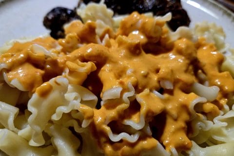 Cliquez pour zoomer ! Pâtes sauce rosée ail et basilic Thermomix par nathalie90400