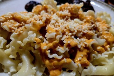 Cliquez pour zoomer ! Pâtes sauce rosée ail et basilic Thermomix par nathalie90400