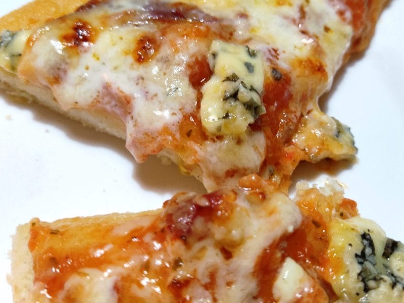 Cliquez pour zoomer ! Pizza 4 fromages Thermomix par nathalie90400