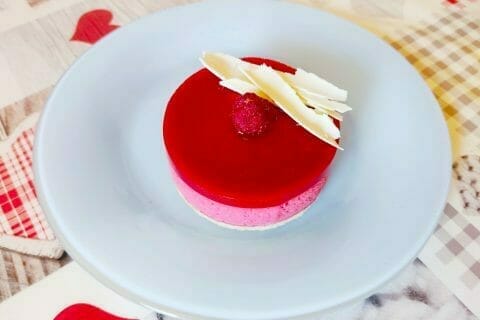 Cliquez pour zoomer ! Bavarois aux framboises Thermomix par nathalie90400