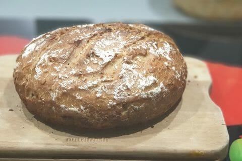 Cliquez pour zoomer ! Pain Cocotte Thermomix par sandrine_411