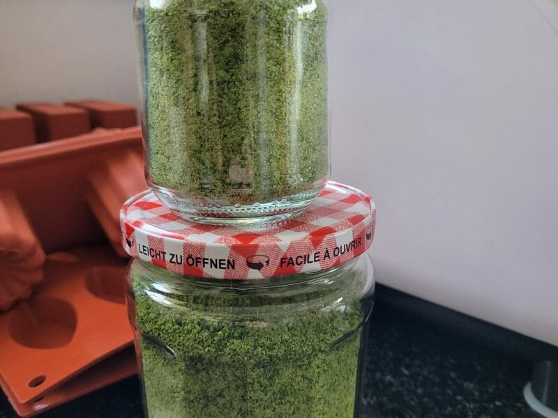 Cliquez pour zoomer ! Sel aromatisé aux herbes Thermomix par pefmanie