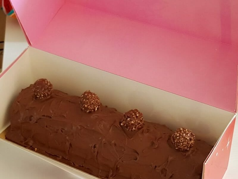 Cliquez pour zoomer ! Bûche Ferrero Rocher Thermomix par Mylca