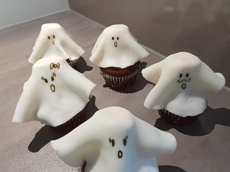Cliquez pour zoomer ! Cupcakes fantômes Thermomix par Daniela G.