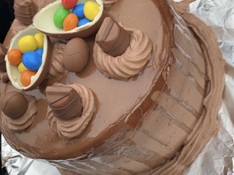 Cliquez pour zoomer ! Layer cake Kinder Bueno Thermomix par lili_59
