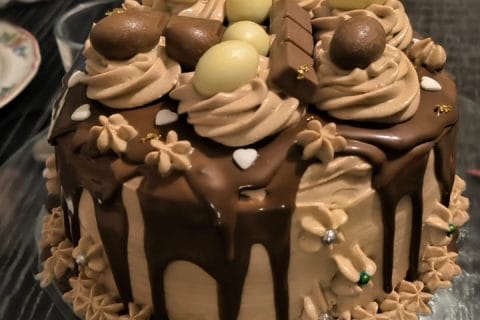 Cliquez pour zoomer ! Layer cake Kinder Bueno Thermomix par jennifer301284