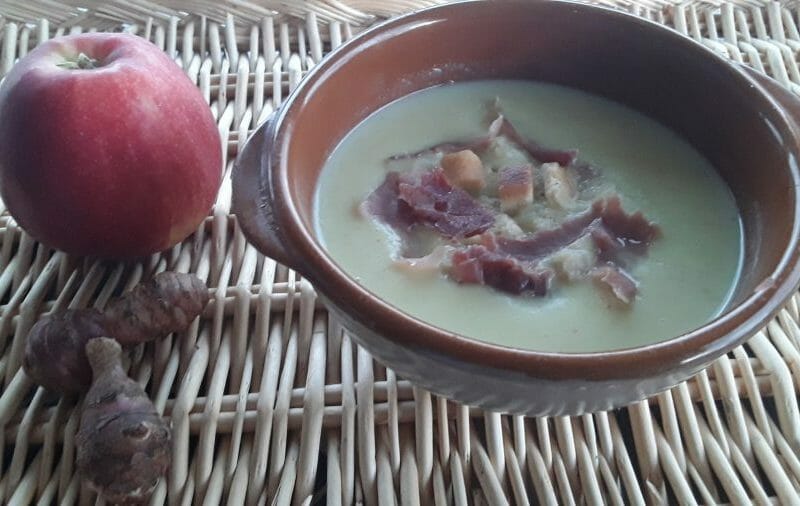 Cliquez pour zoomer ! Velouté de topinambours Thermomix par Dany33