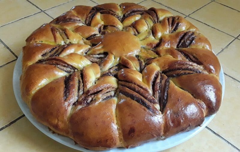 Cliquez pour zoomer ! Brioche étoilée au Nutella Thermomix par Dany33