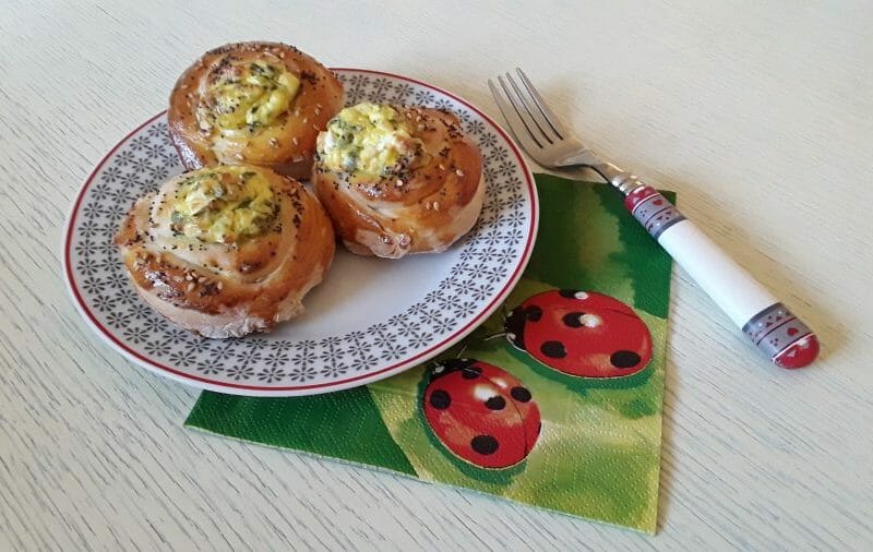 Cliquez pour zoomer ! Poğaça – Petits pains Turcs à la Feta Thermomix par Dany33