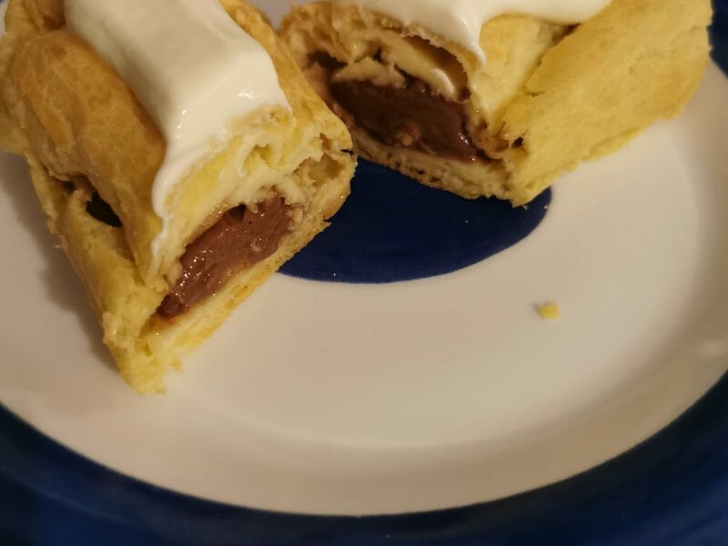 Cliquez pour zoomer ! Éclairs fraises chantilly Thermomix par elisaya