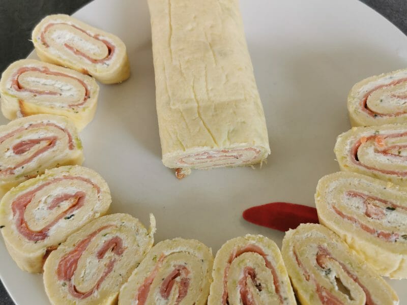 Cliquez pour zoomer ! Roulé aux courgettes et au saumon fumé Thermomix par elisaya