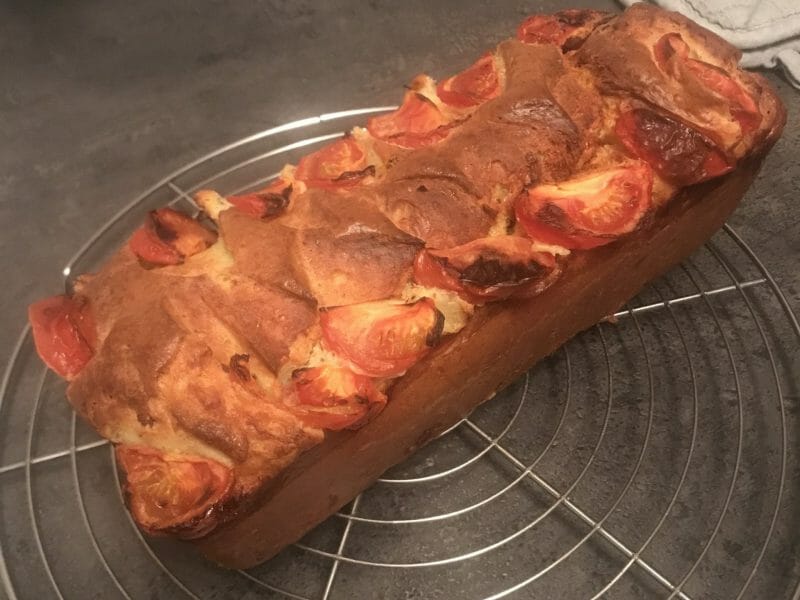 Cliquez pour zoomer ! Cake tomates mozzarella et lardons Thermomix par olivia_91