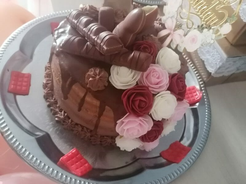Cliquez pour zoomer ! Layer cake Kinder Bueno Thermomix par angelique_228